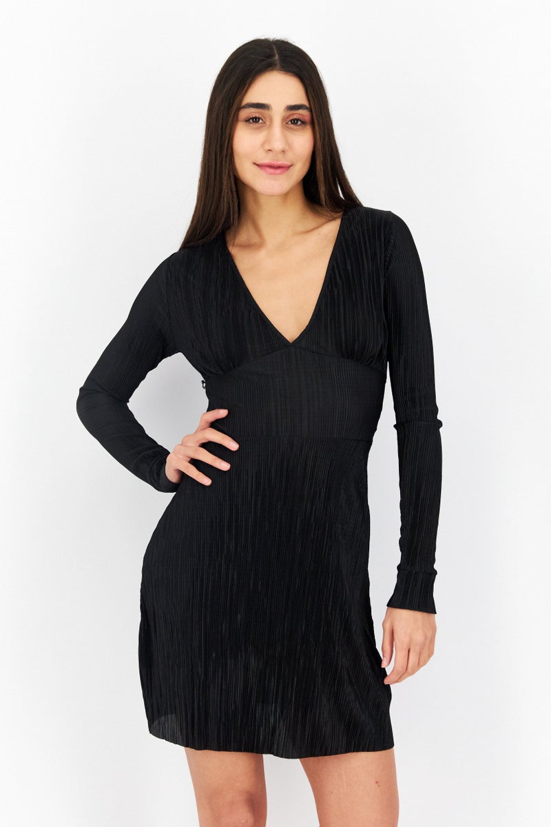 Missguided Women Plisse Plunge Neck Mini Dress, Black - Image 1