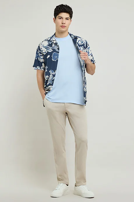 أر أند بي Solid T-Shirt with Crew Neck and Short Sleeves