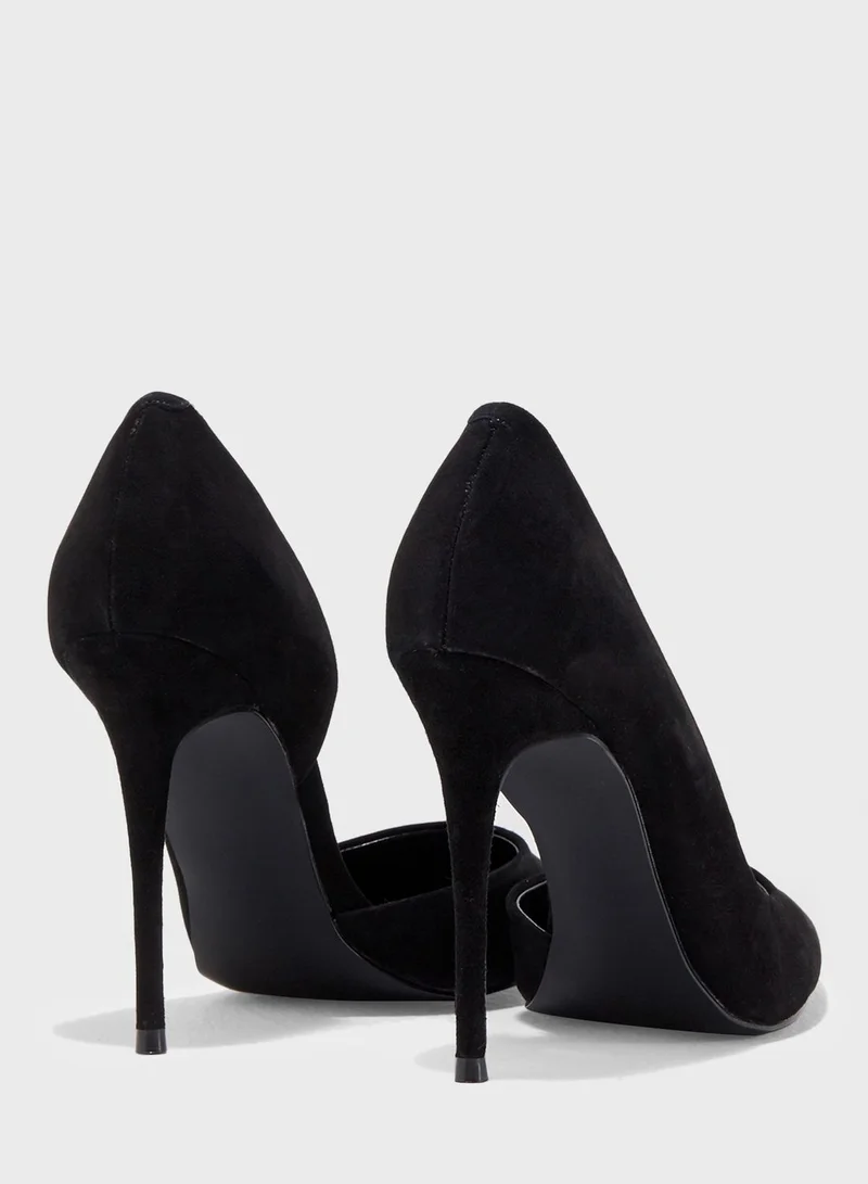 STEVE MADDEN Felicity Suede Pump