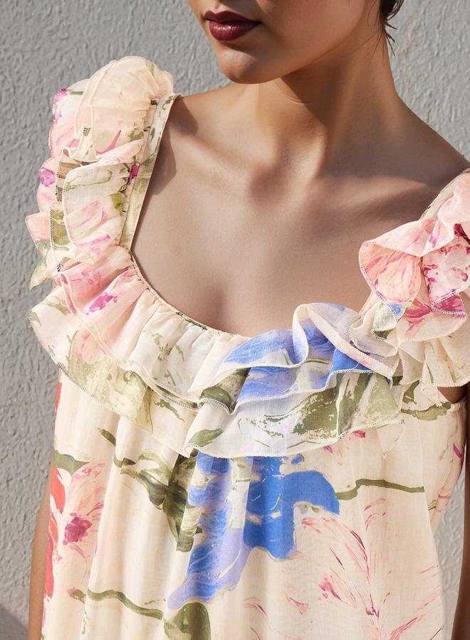 ايكونيك فستان بدون أكمام بطبعة زهور أيقونية بياقة واسعة وتفاصيل كشكش - Image 4