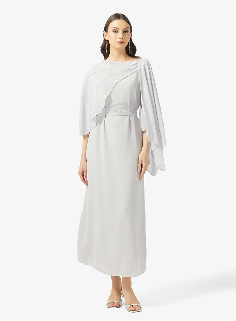 خزانة Embroidered Cape Dress