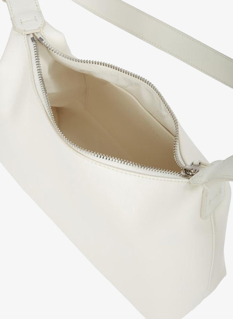 CALVIN KLEIN MEDIUM CROSSBODY BAG WITH HARDWARE STRAP - Image 5