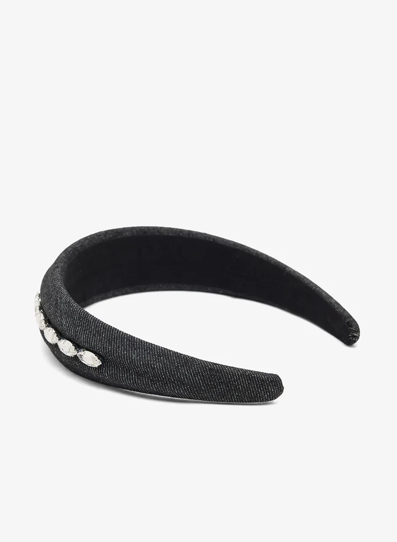 خزانة طوق شعر مزين بالماس