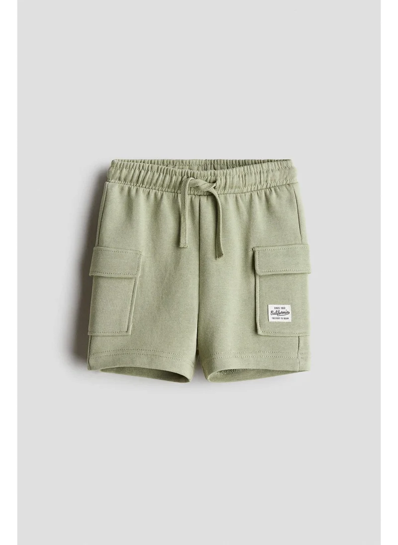اتش اند ام Sweatshirt cargo shorts
