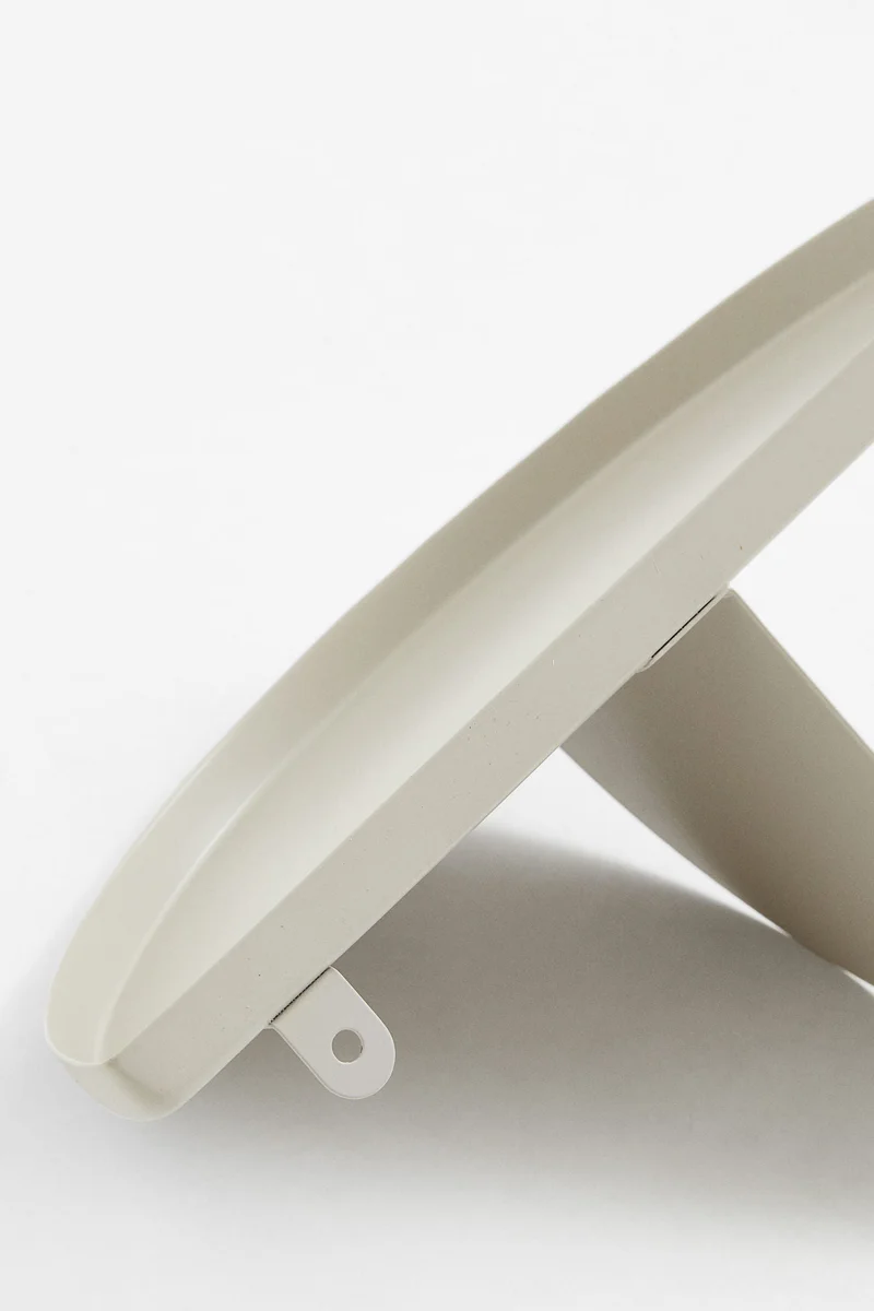 اتش اند ام رف معدني للحائط