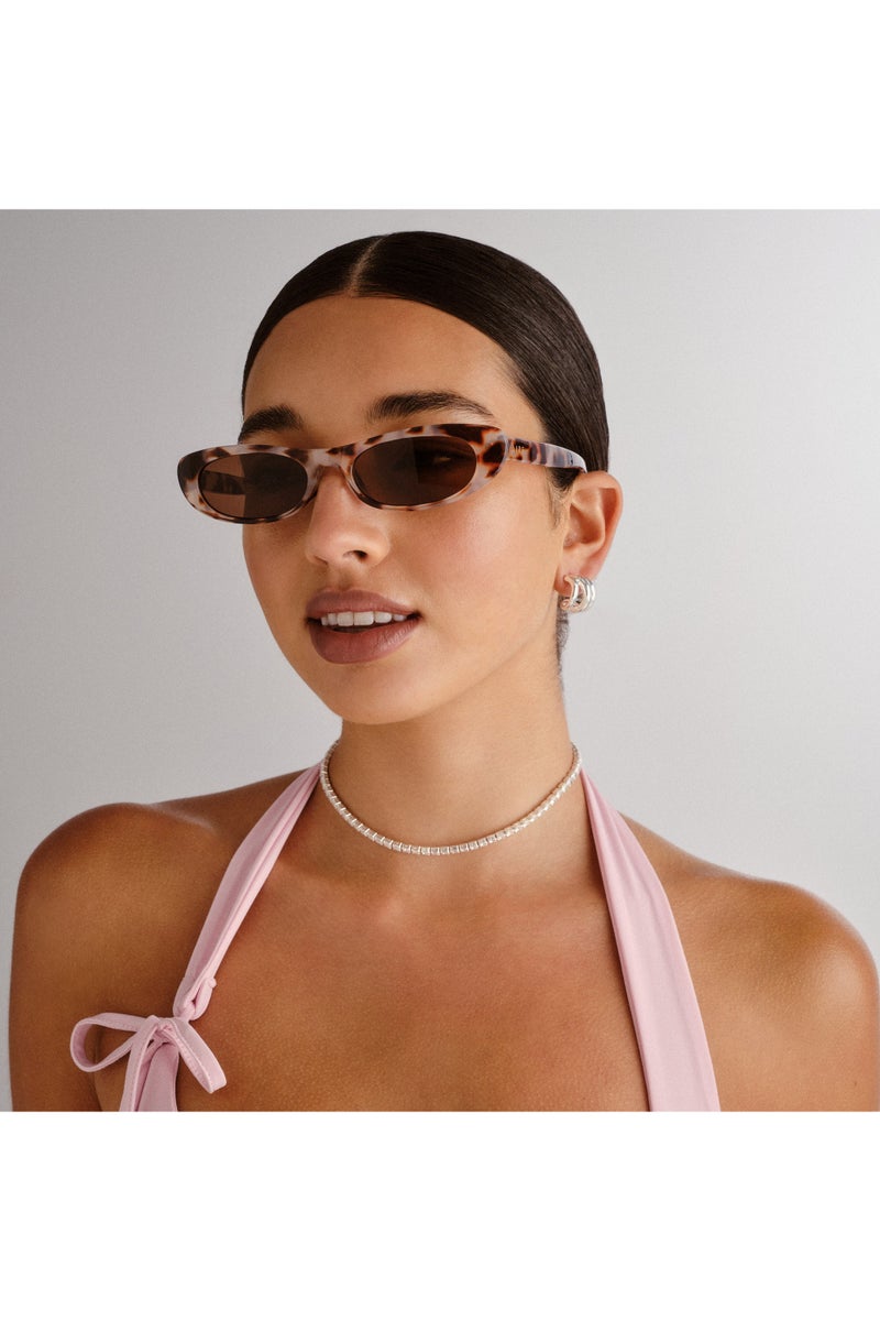 AIRE AVIOR Sunglasses for Men & Women – Lightweight Comfortable Frame, Classic Fashion Design for Outdoor, Travel & Daily Wear – Durable & Trendy Eyewear for All Face Shapes - Image 4