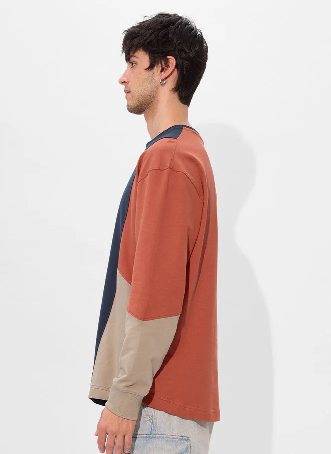 The Souled Store  The Souled Store Men Oversized Colourblocked Full Sleeve T-Shirt  | Best Price UAE