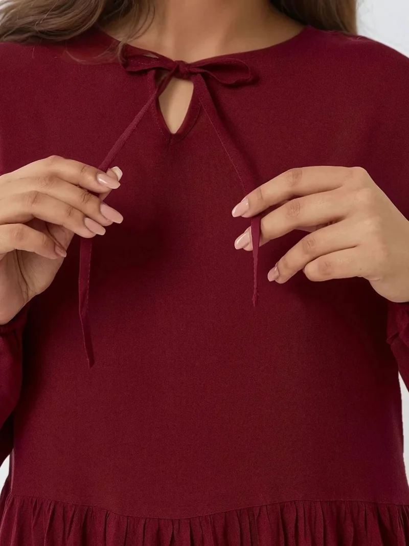 زوبعة فستان ماكسي بقصة حرف  وياقة دائرية