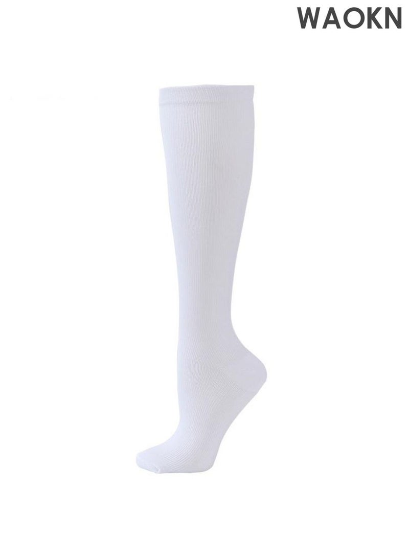 دبليو أيه أو كي أن جوارب الضغط ، جوارب العجل ، جوارب الضغط الرياضية النسائية ، مواد النايلون التقليدية ، جوارب مسطحة قابلة للتنفس وجوارب أنبوب طويلة مقاومة للرائحة ، مواد قابلة للتنفس وتجفيف سريع مريحة ، تصميم ضغط التدرج ، تخفيف تعب عضلات الساق. - Image 3