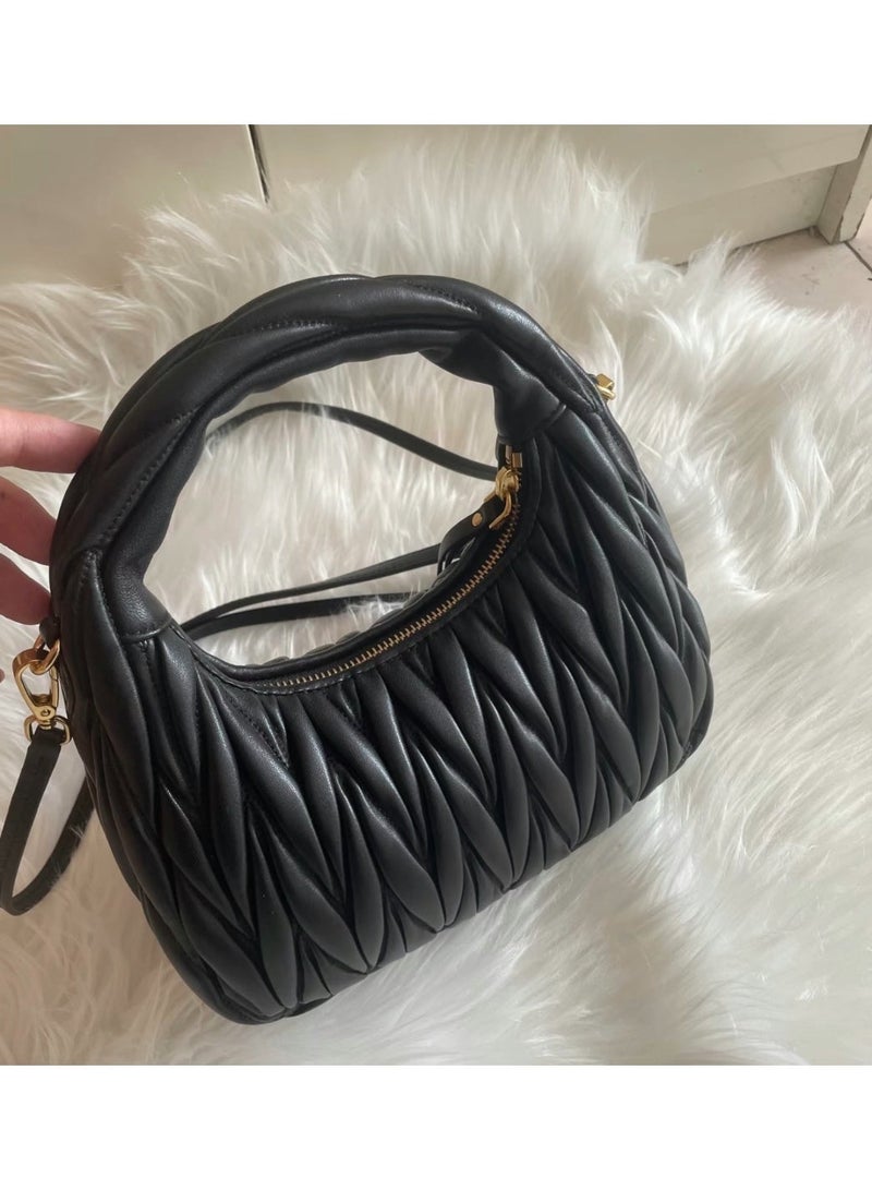 Wander quilted nappa leather hobo Crossbody Shoulder Bag. - Image 3