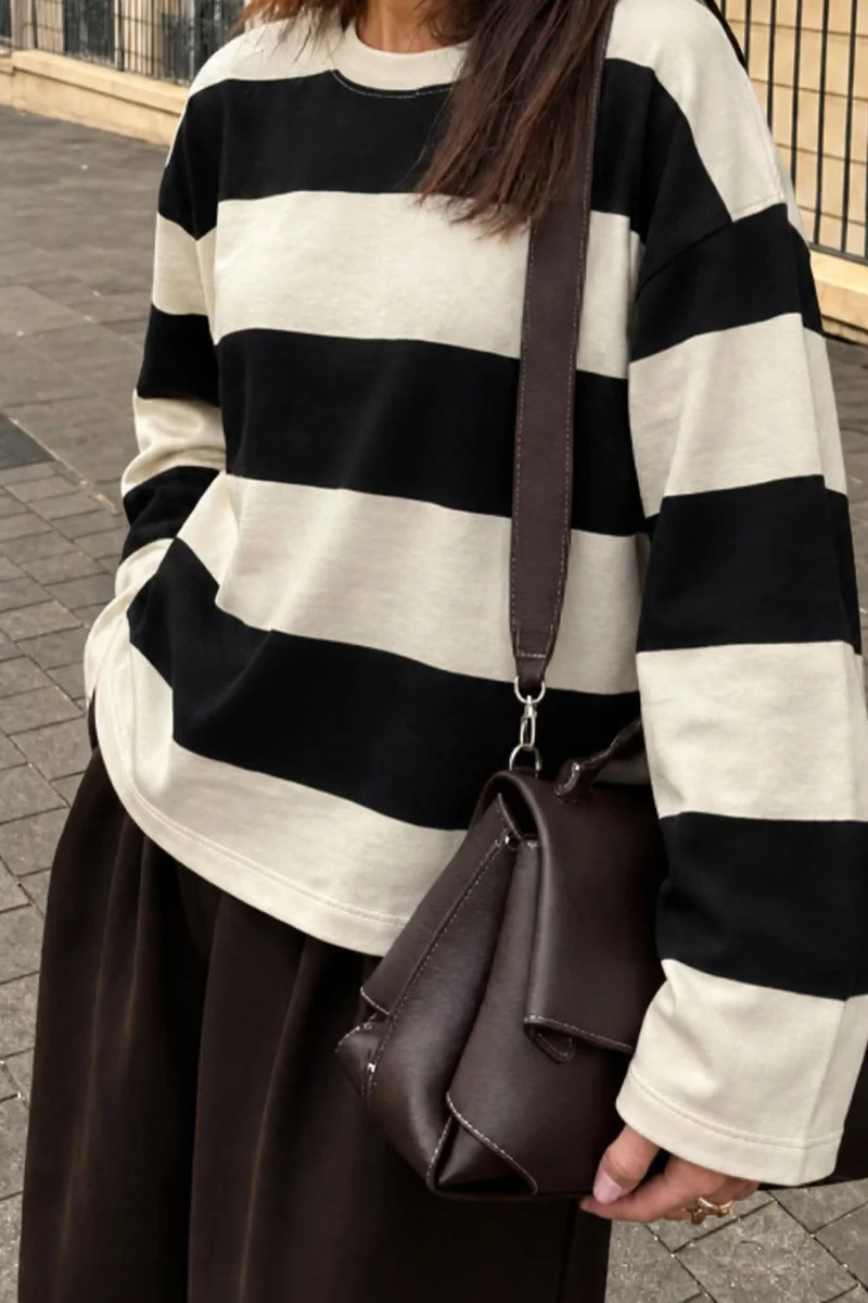 بيبانتولون BIPANTOLON Women's Oversized Striped Crew Neck Sweatshirt