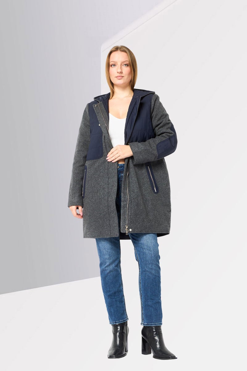 LACOSTE Women Textured Long Sleeve Hooded Jacket, Heather Grey - Image 3