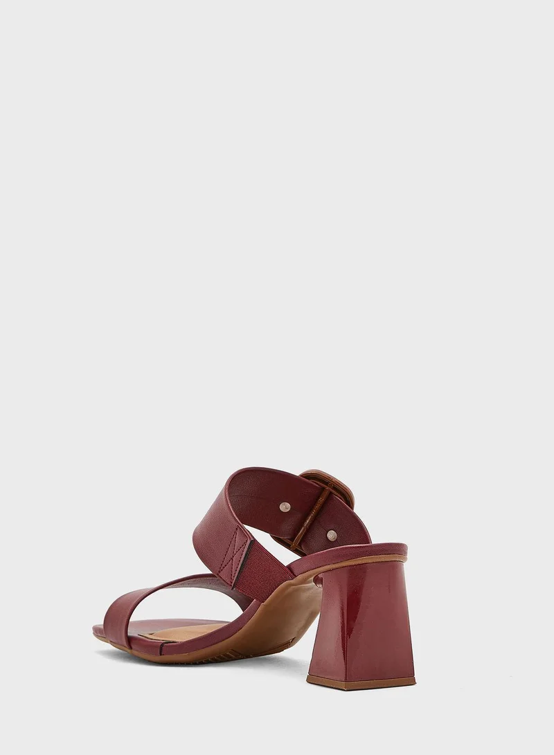 Beira Rio Marleigh Sandals