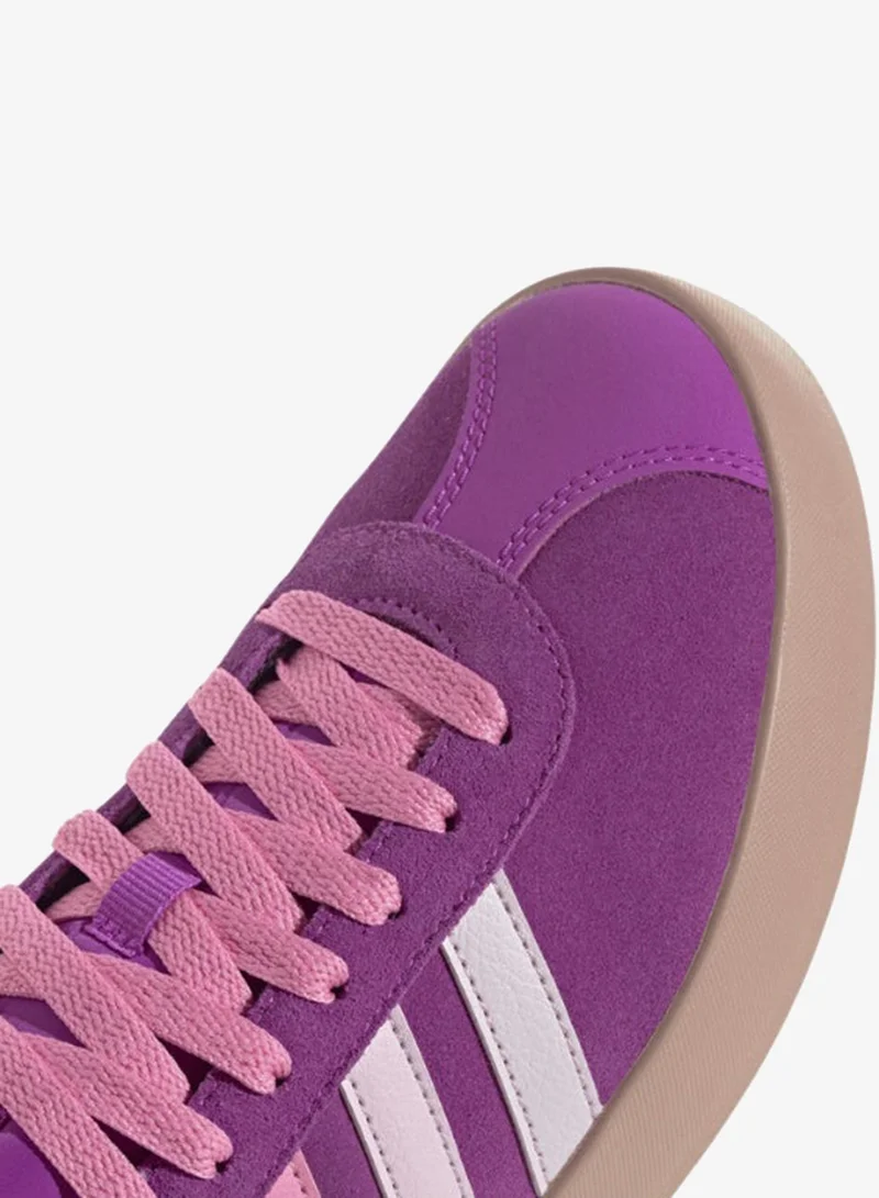 adidas أحذية اديداس   . وردي للتزلج للنساء