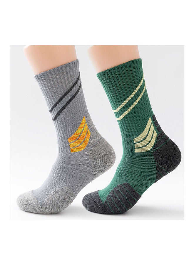NIBEMINENT 2 Pairs Men Cycling Socks Striped Elastic Breathable Anti-Slip Towel Bottom Running Basketball Sports Stockings 19x3x18cm  - Image 1