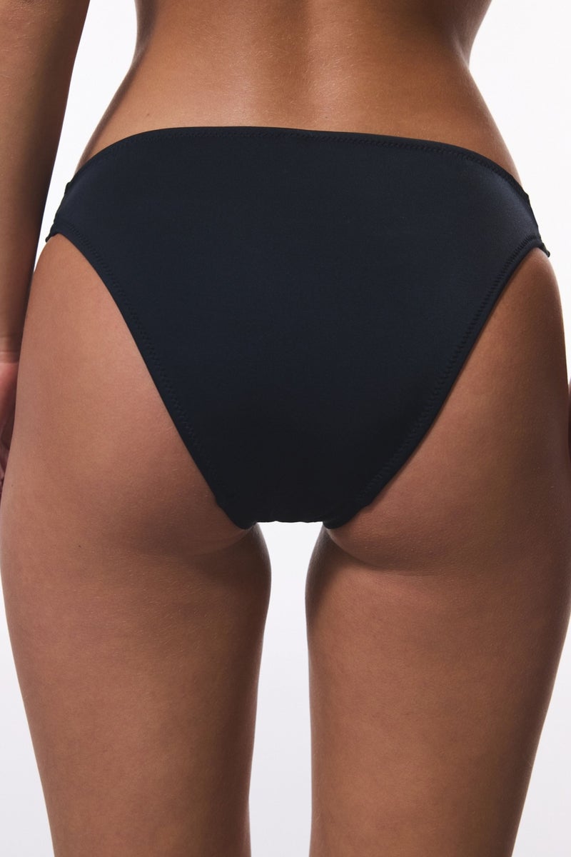 PENTI Macrame Low Waist Bikini Bottom - Image 2