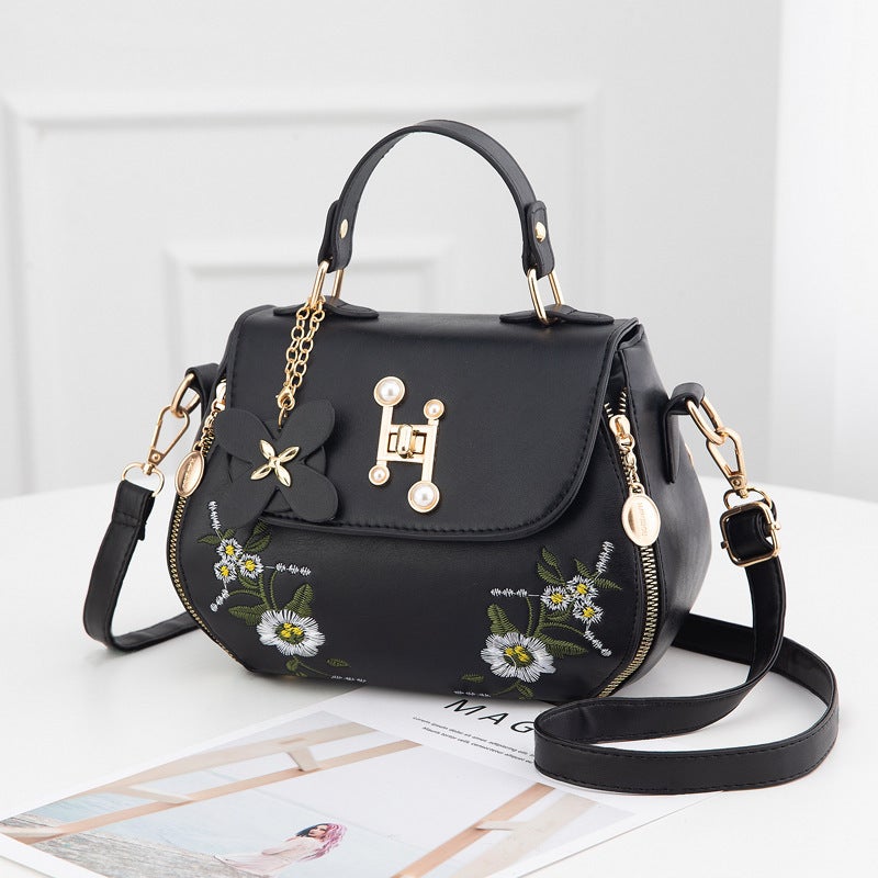 Recommendation] Embroidered Handbag Women'S Bag 2022 New Popular Fashion Versatile Pu Leather Shoulder Crossbody Bag - Image 3