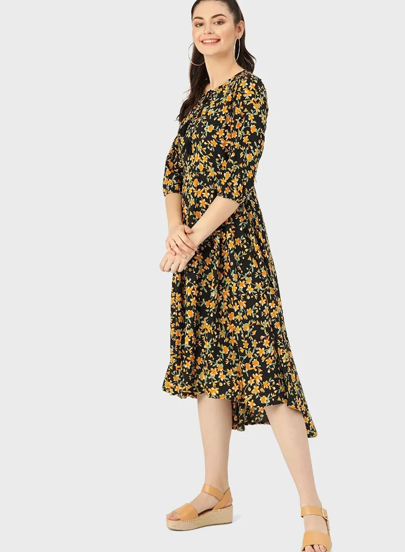 دريس بيري Tie Neck Printed Dress