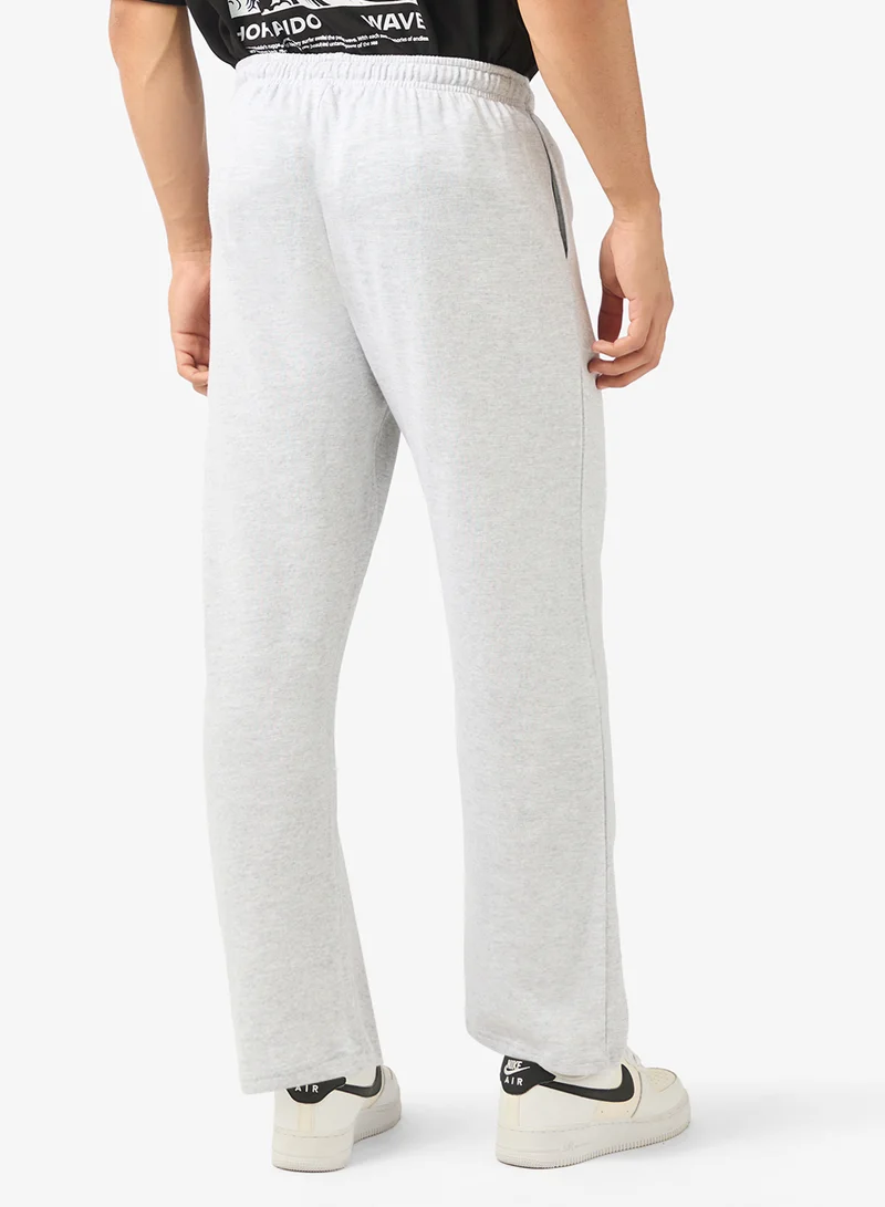 سفنتي فايف بيسيكس بنطلون رياضي فضفاض بتصميم جرافيك