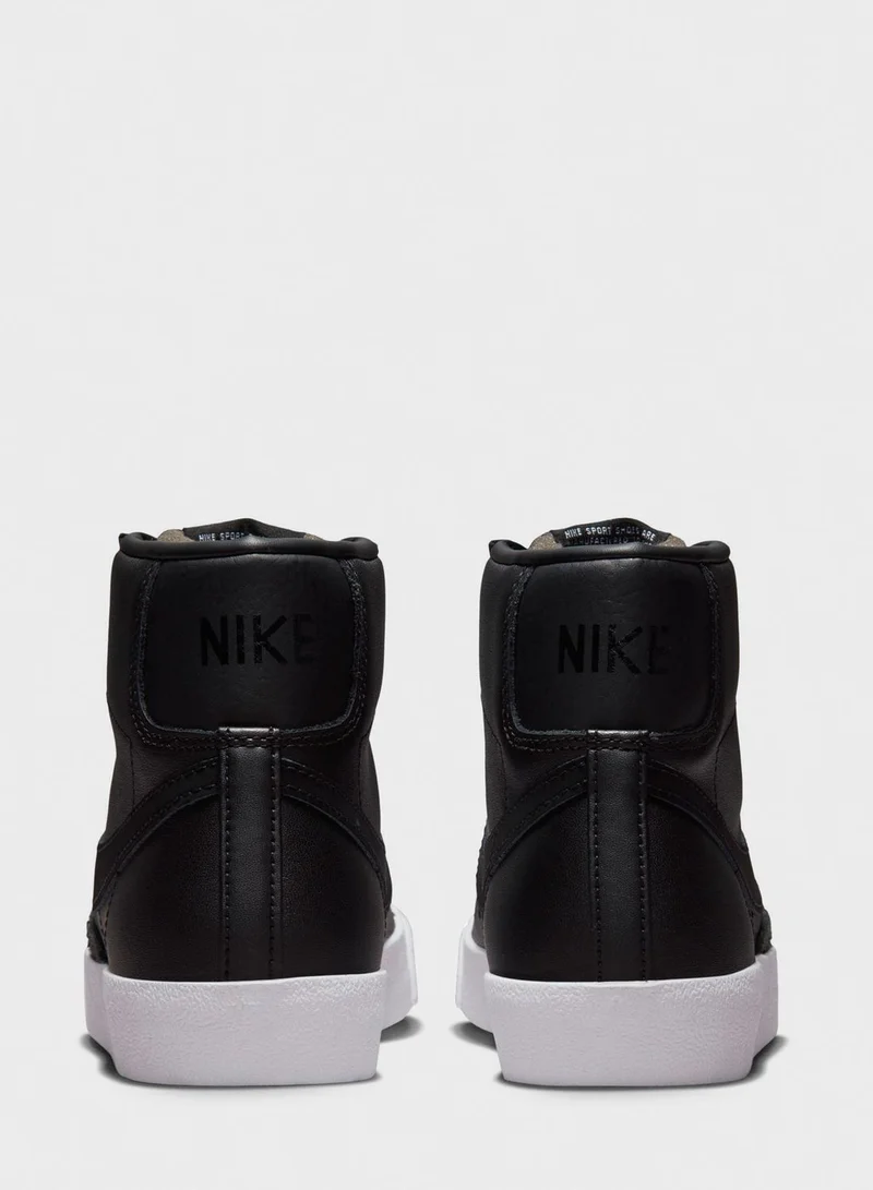 Nike Blazer Mid '77