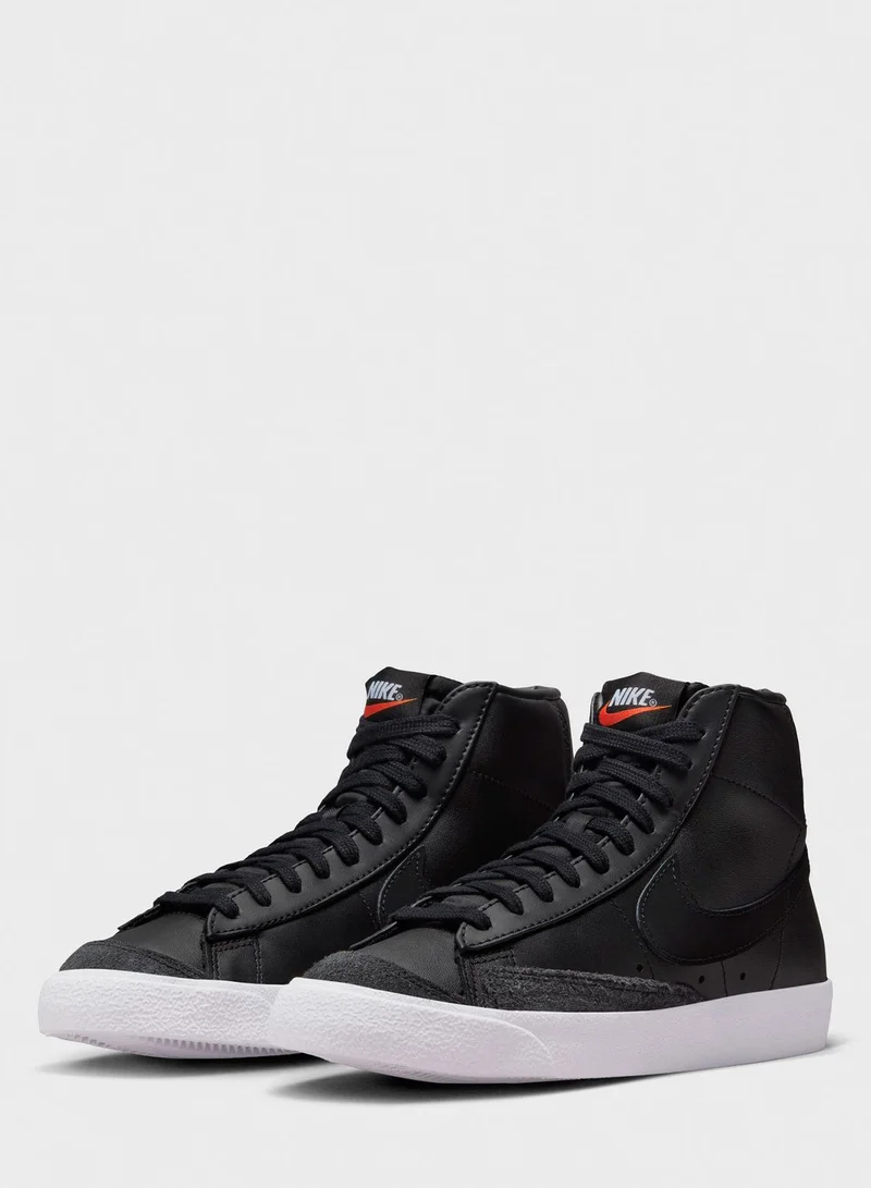 Nike Blazer Mid '77