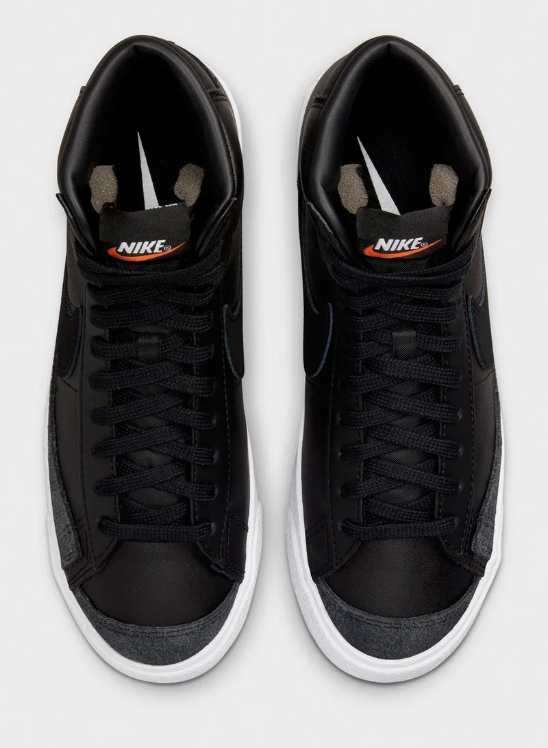 Nike Blazer Mid '77