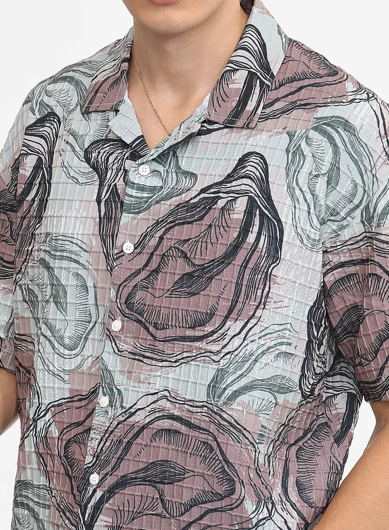 Campus Sutra Men's Sea Green & Nude Pink Oceanic Oversized Shirt