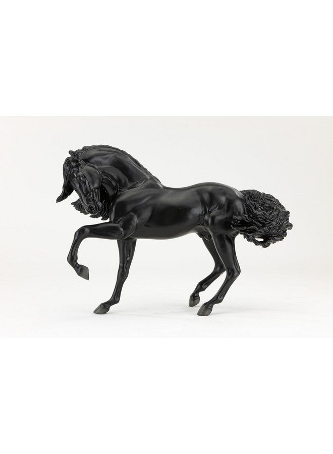 Breyer Breyer Horses Traditional Series Sjoerd | Horse Toy Model | 12.25" x 8" | 1:9 Scale | Model #1859 - Image 2