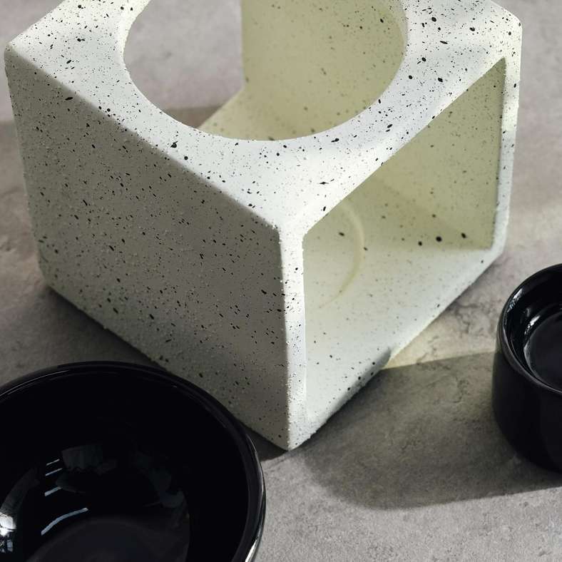 Pan Home Louie Ceramic Oil Burner - White - Image 2