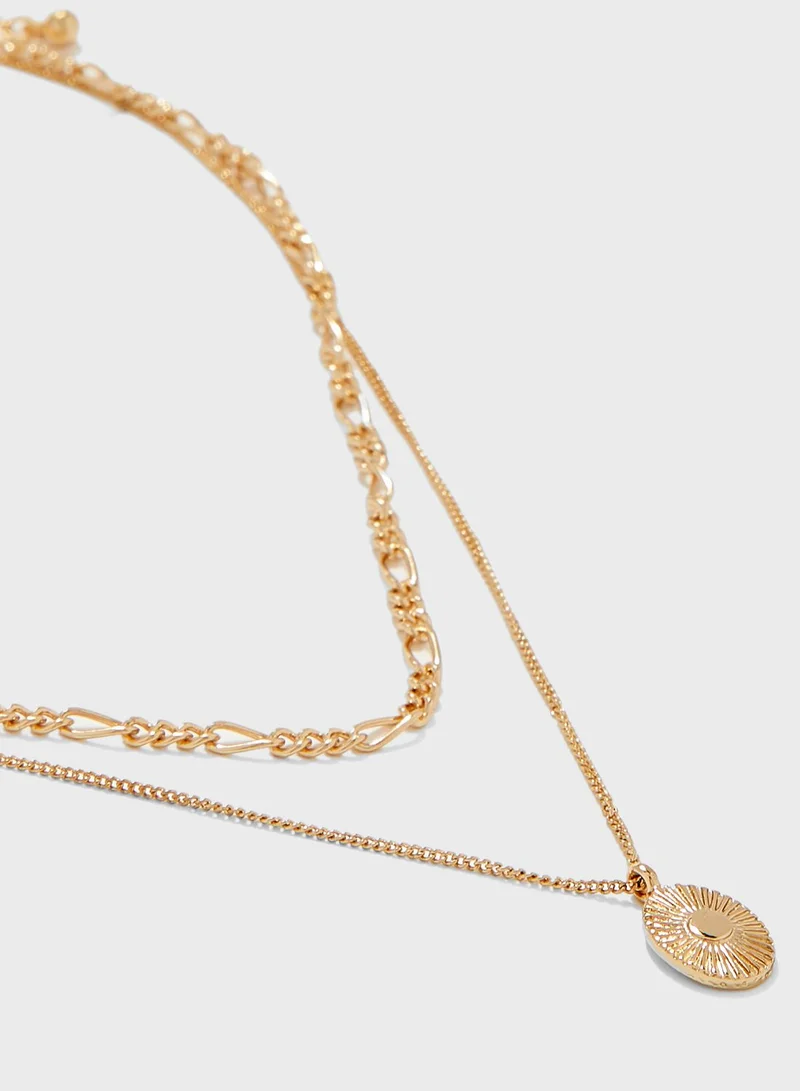 FOREVER 21 Pendant Layered Necklace