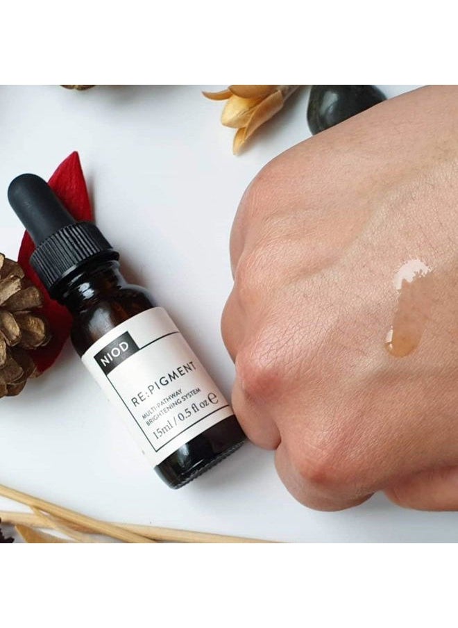NIOD - RE: Pigment Serum 30ml, MULTI-PATHWAY BRIGHTENING SYSTEM - Image 1