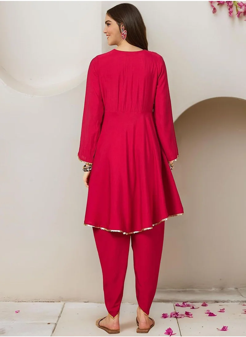 ISHIN Pink Kurta Set Straight Fit 3/4 Sleeve Sleeve made from Cotton featuring Self Design design and Round Neck neckline - Perfect for Ethinic!