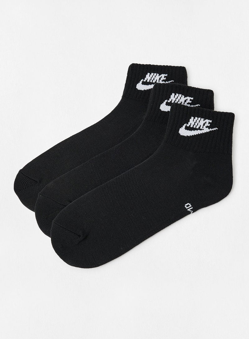 Nike Everyday Essential Ankle Socks (Pack of 3) - Image 1