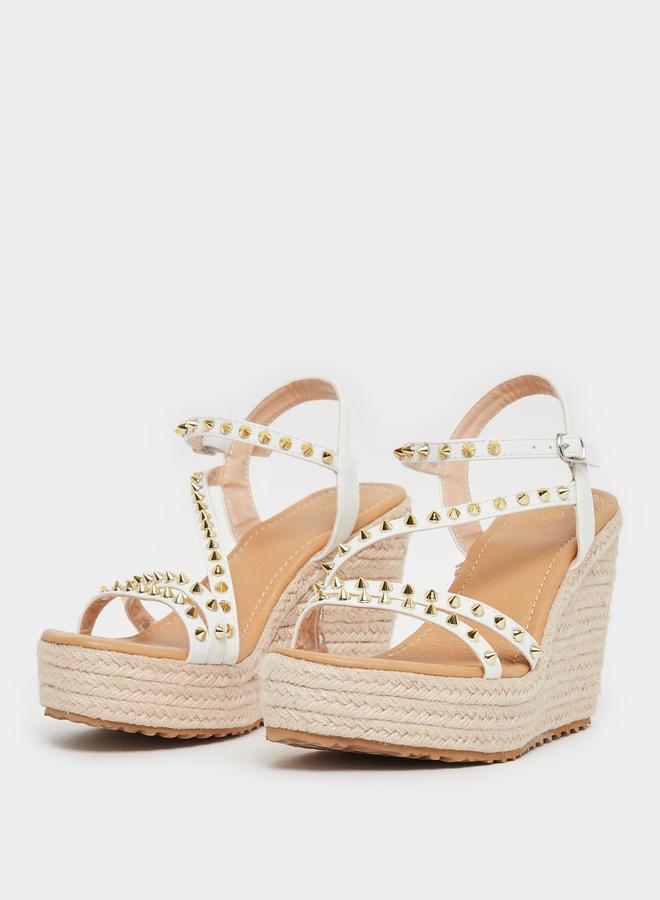 ستايلي صنادل إسفين بكعب مزين بالمسامير وأشرطة إسبادريل - Image 2