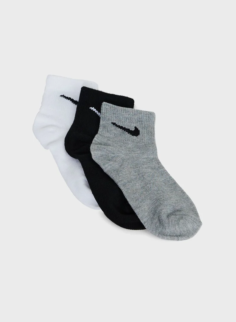 Nike 6 Pack of Kids Logo Quarter Socks