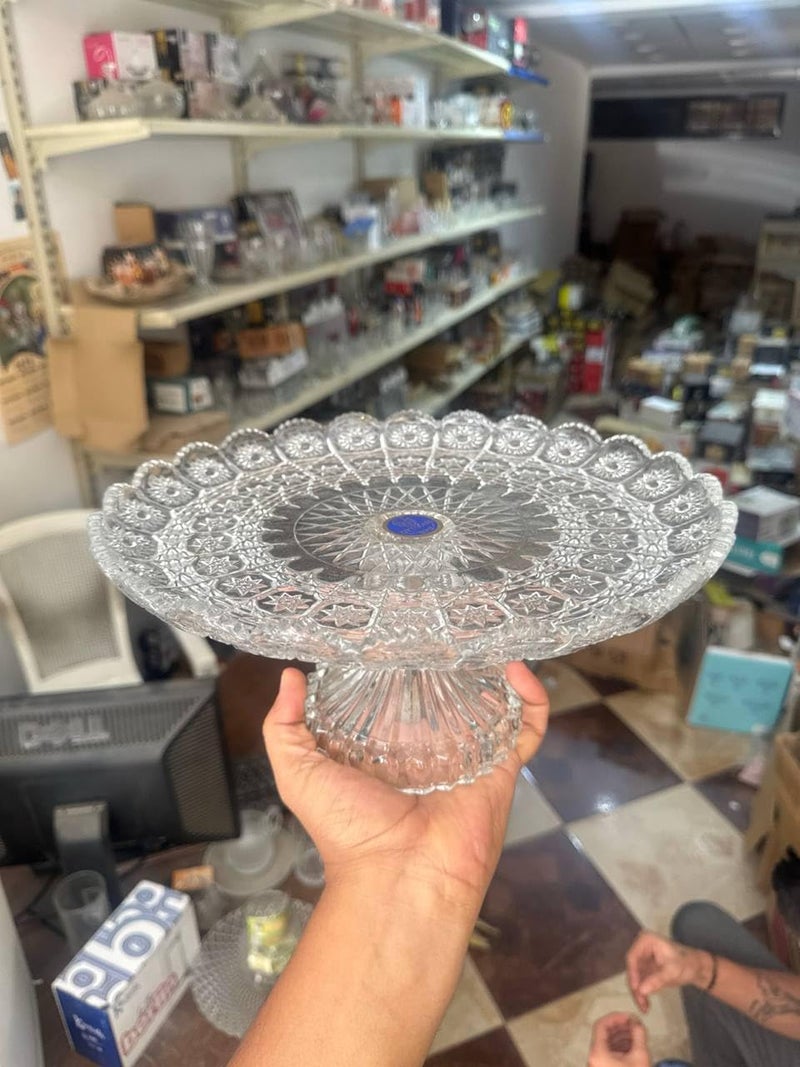 Cake stand with crystal base and 6 serving plates. - Image 4