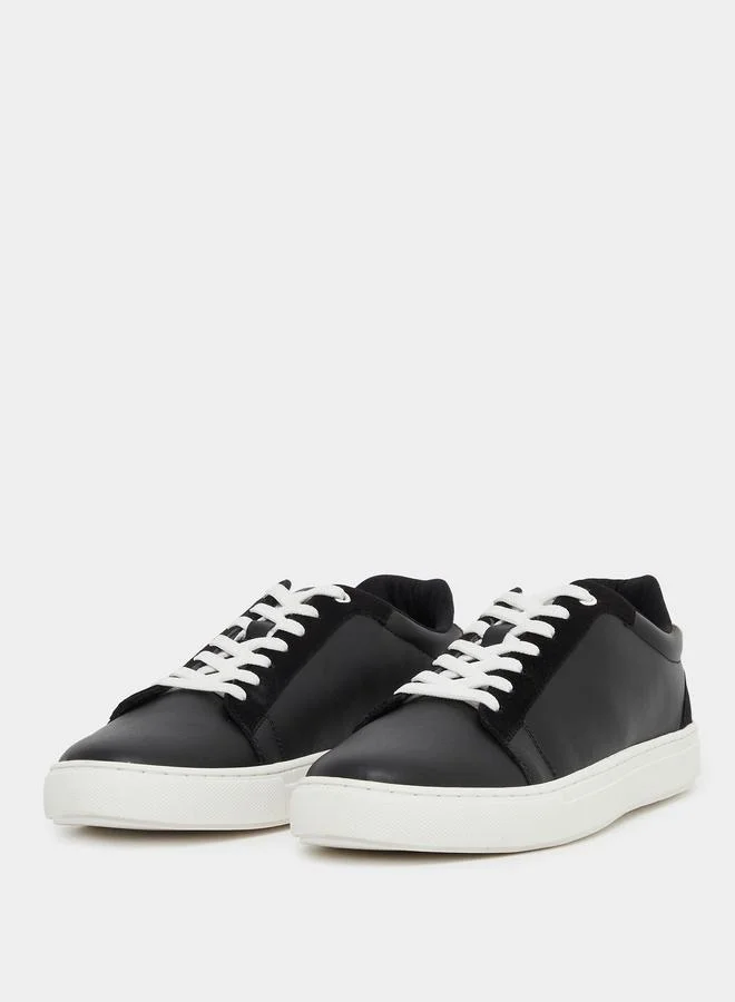 Styli Active Contrast Trim Platform Sole Skateboard Sneakers