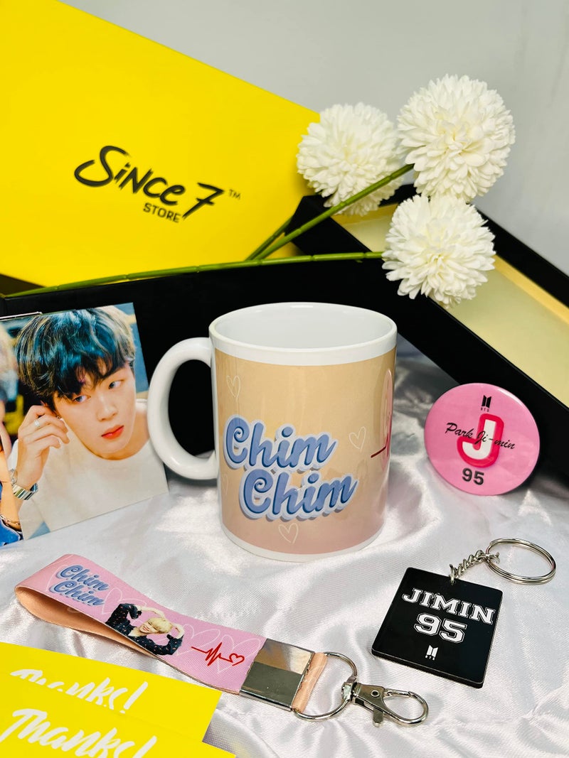 SINCE 7 STORE Gift box for Fans, INCLUDES 5 products: Pack of 18 Lomocards, 1 Mug, 1 Keychain, 1 Keychain Lanyard & 1 badge/Perfect for Gifting - Image 2