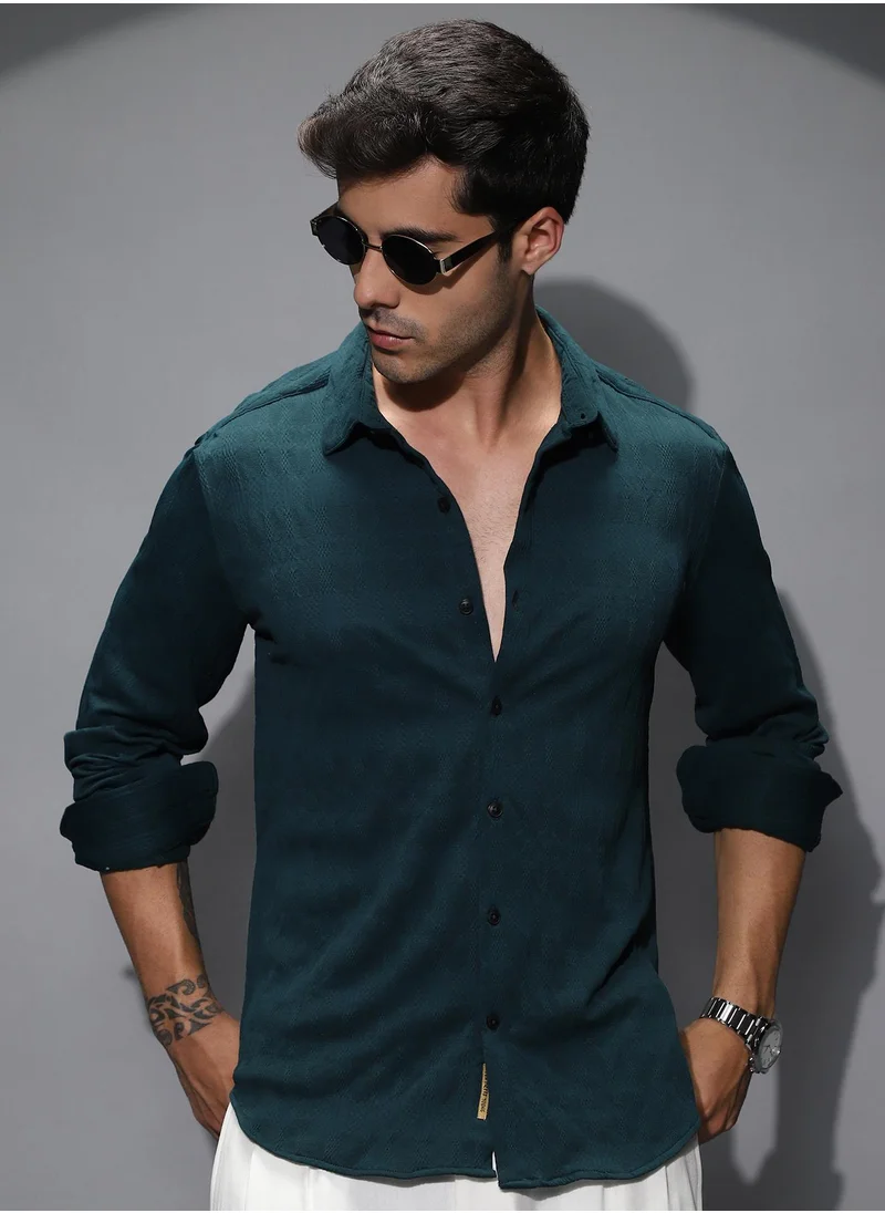 كامبوس سوترا Men's Phlato Green Braided-Knot Tactile Shirt For Casual Wear | Spread Collar | Long Cuffed Sleeves | Button Closure | Shirt Shirt Crafted With Comfort Fit For Everyday Wear
