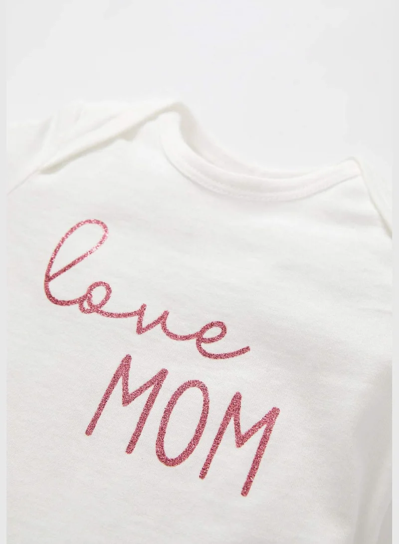 DeFacto Short Sleeve Slogan Love Mom Printed Bodysuit