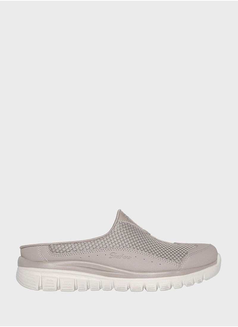 SKECHERS GRACEFUL - Image 1