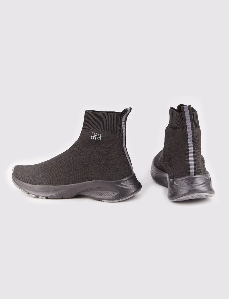 Cabani Black Women's Polyurethane Sole Sports Shoes