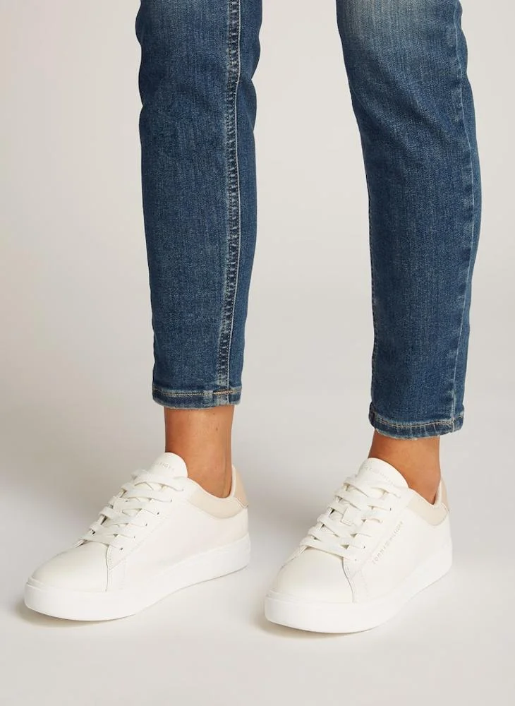 TOMMY HILFIGER Logo Detail Lace Up Low Top Sneakers