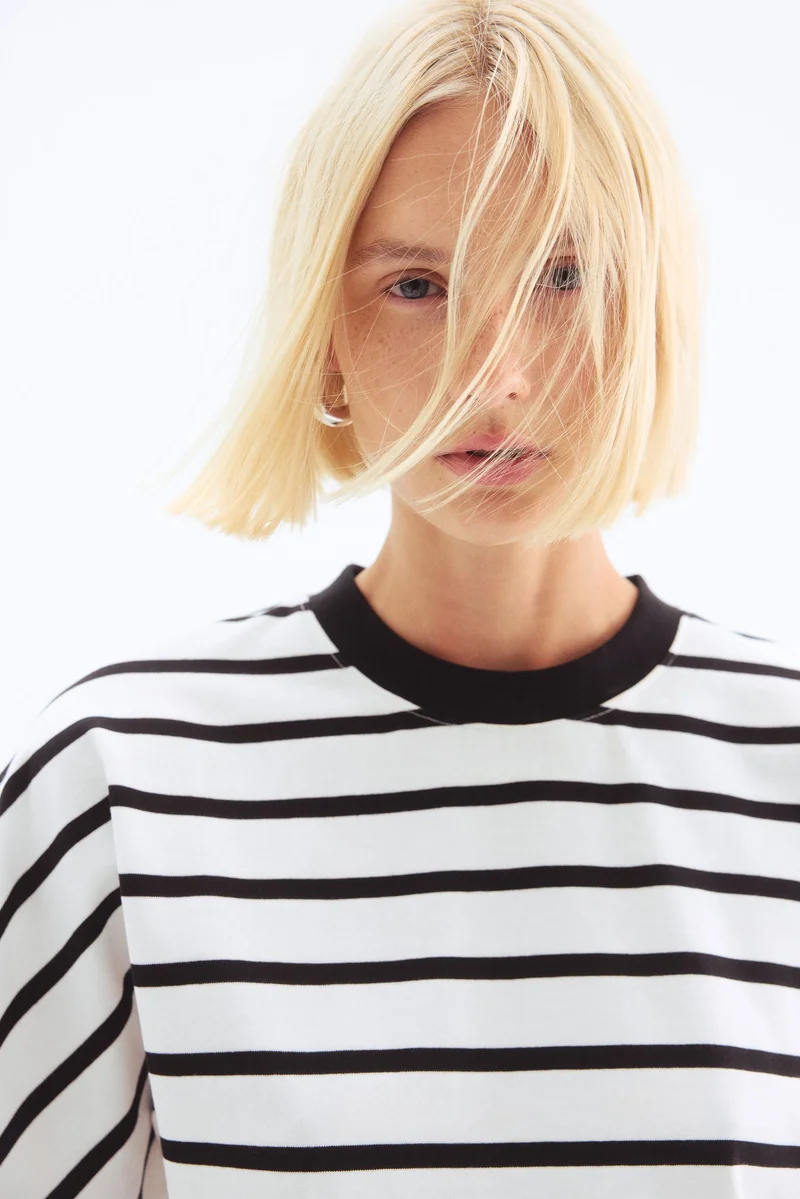 اتش اند ام تي-شيرت قطني بتصميم يحدد الخصر