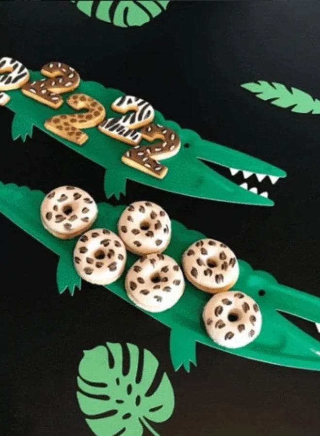 Meri Meri Alligator Platters