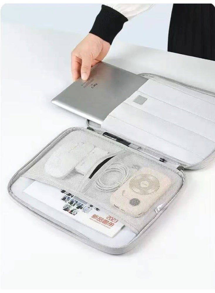 AVOO Padded tablet sleeve with a modern grey design that protects your device from shocks and scratches. - Image 5