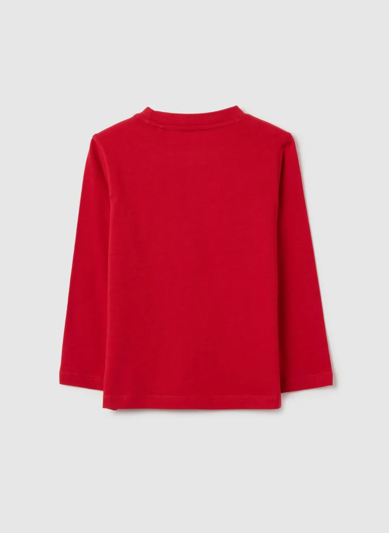 او في اس تيشيرت قطن أحمر للأطفال بقصة عادية