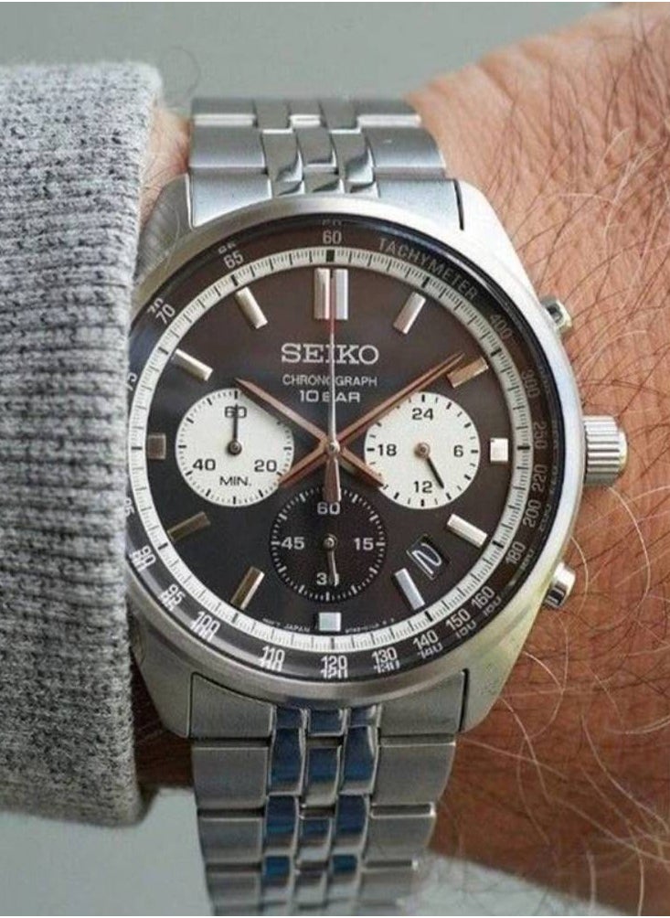 Seiko Chronograph Quartz Stainless Steel Men's Watch SSB429P1  - Image 4