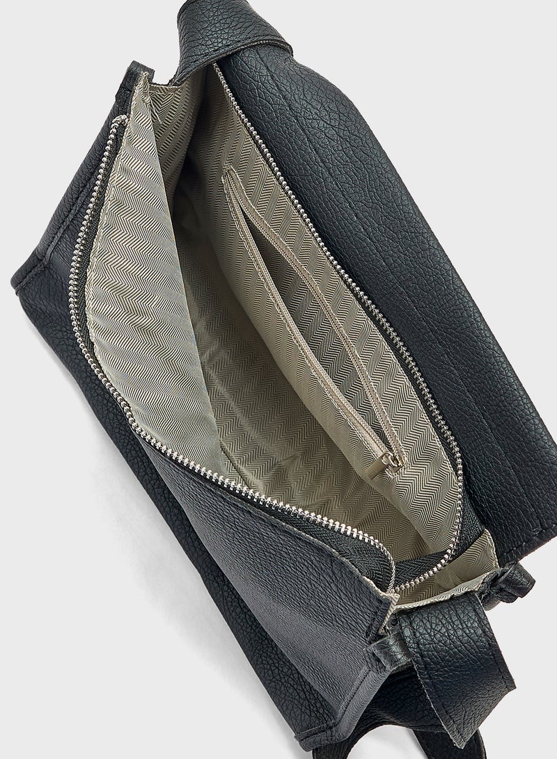 ELLA Oversized Crossbody Bag  - Image 5