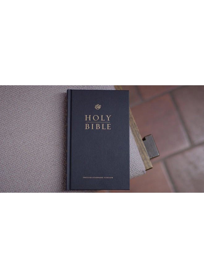 Crossway ESV Church Bible, Large Print (Hardcover, Black) - Image 3